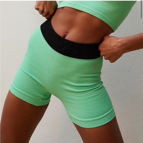 NWT Free People Prajna Fresh Cut High Rise Ribbed Seamless Shorts - Picture 4 of 11